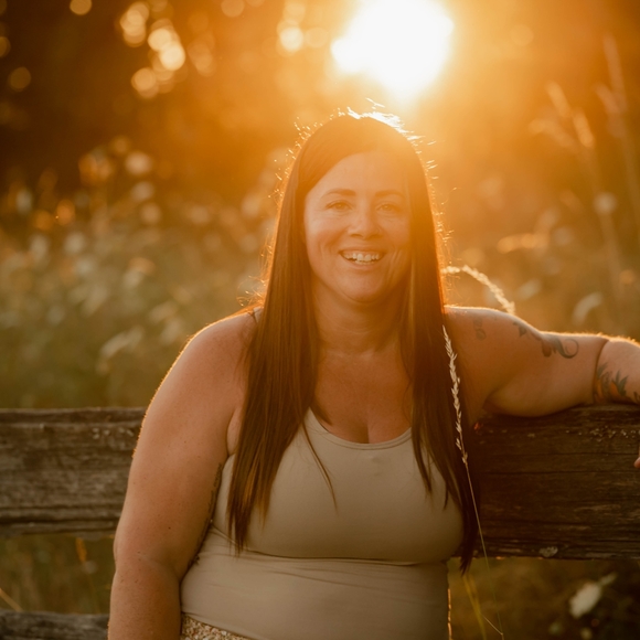 Meet your Posher, Rhiannon - Picture 1 of 1